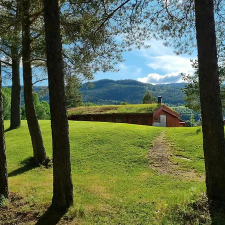 By Orkla Salmon River Near Trollheimen Дом отдыха Kalvhagen